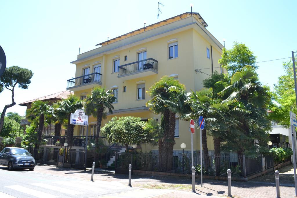 Hotel Parco Fellini Rimini Exteriör bild
