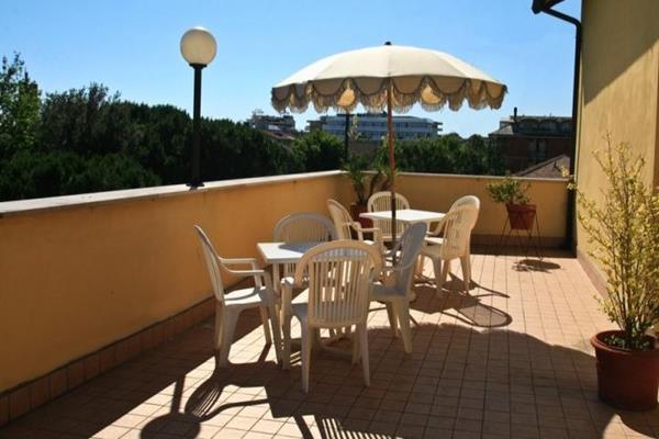 Hotel Parco Fellini Rimini Exteriör bild